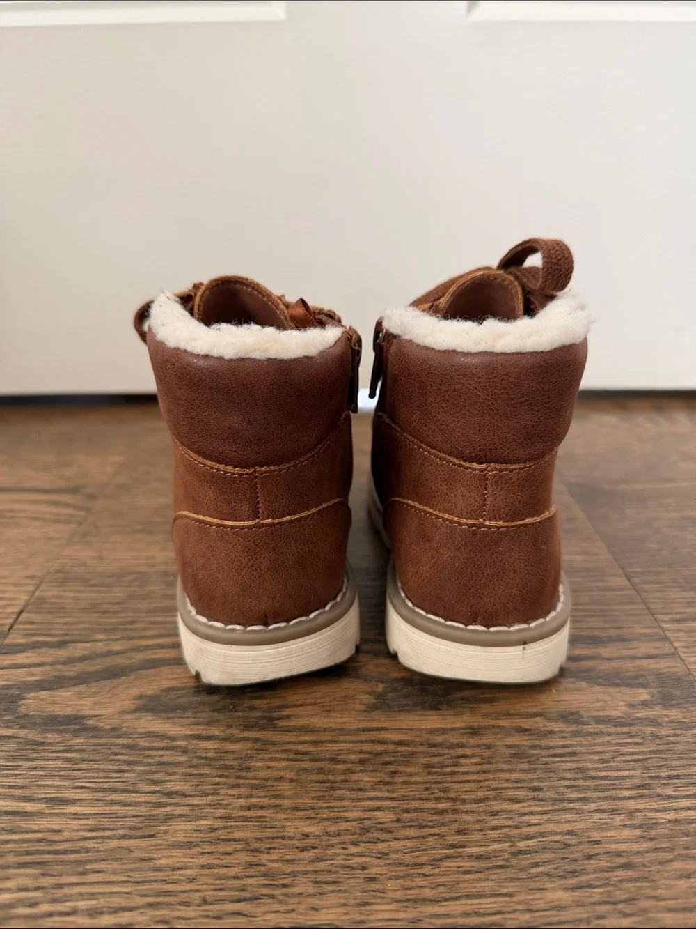 Old Navy Toddler size 7 Brown Faux-Fur Lined Winter Boots